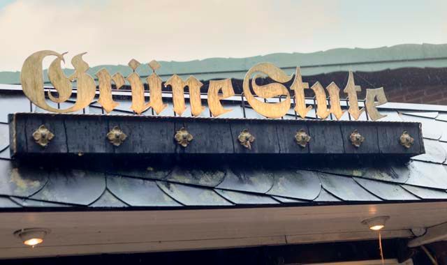 Restaurant "Grüne Stute" - Schriftzug